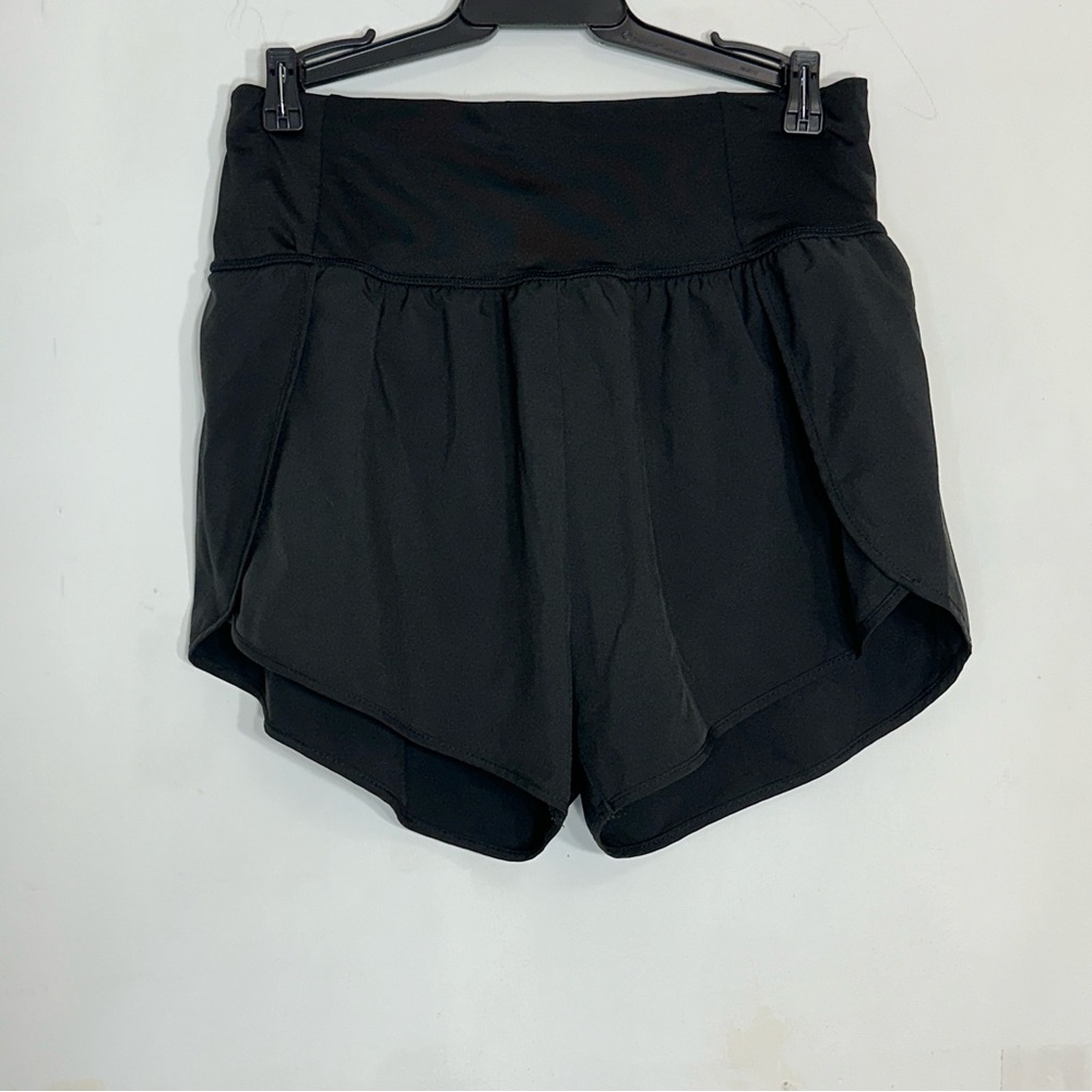 Love tree athletic shorts